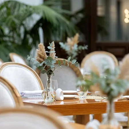 Hotel Hospes Palacio Del Bailio 5*